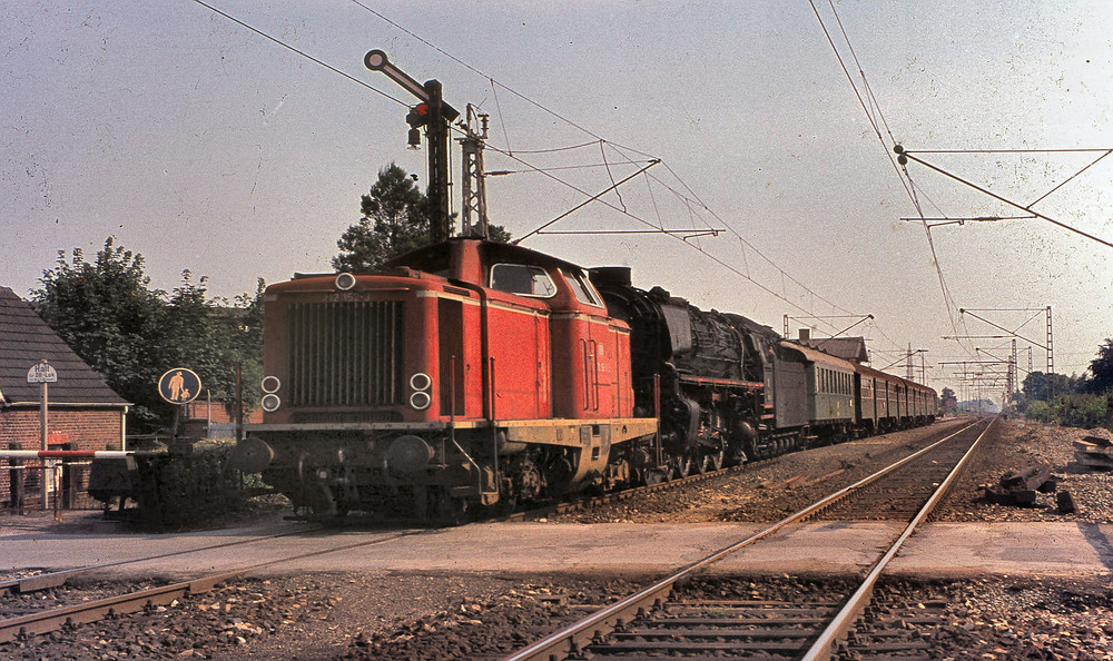 Nochmal bay(e)risch, in Ep.III Diesel-vorspann-in-60er-u70er-jahren-vor-dampflok-2fab7246-d31a-43ae-8497-97d311572092