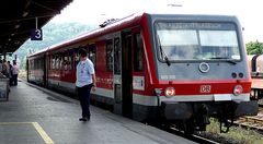 Dieseltriebwagen der Baureihe 629 im Bahnhof Andernach