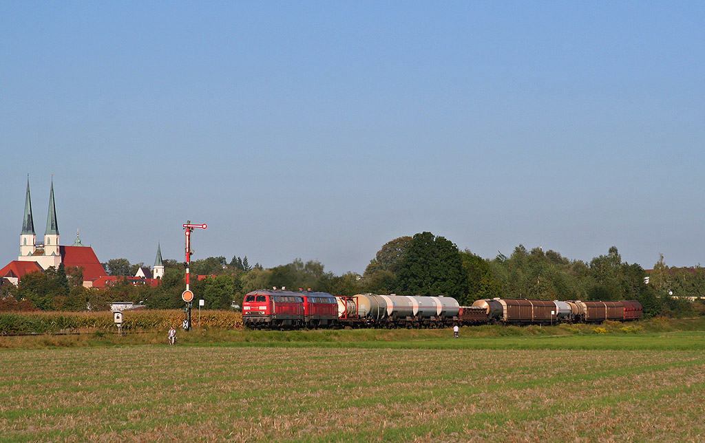 Dieselwummern an der Stiftskirche Altötting