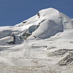 Diesen Weg von der Längfluh hoch über SaasFee im Wallis...