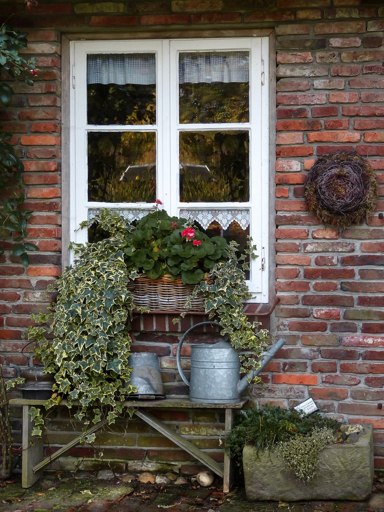 Dieser Garten wächst mit Liebe, .......