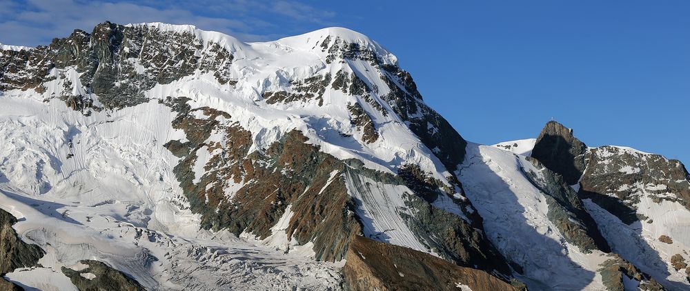 Dieser herrliche Blick auf den rechten Teil des Breithorns und das Kleinmatterhorn...