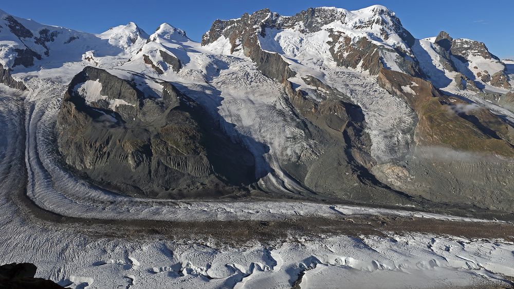 Dieser klassische  Gletscherblick vom Gornergrat in Zermatt ist von mir neubearbeitet...