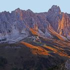 Dieser Morgenblick zum Grödnerjoch mit den Cirrspitzen...