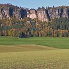 Dieses Herbstbild vom Pfaffenstein ist aktuell in einer Bearbeitung aus einem Bild entstanden...