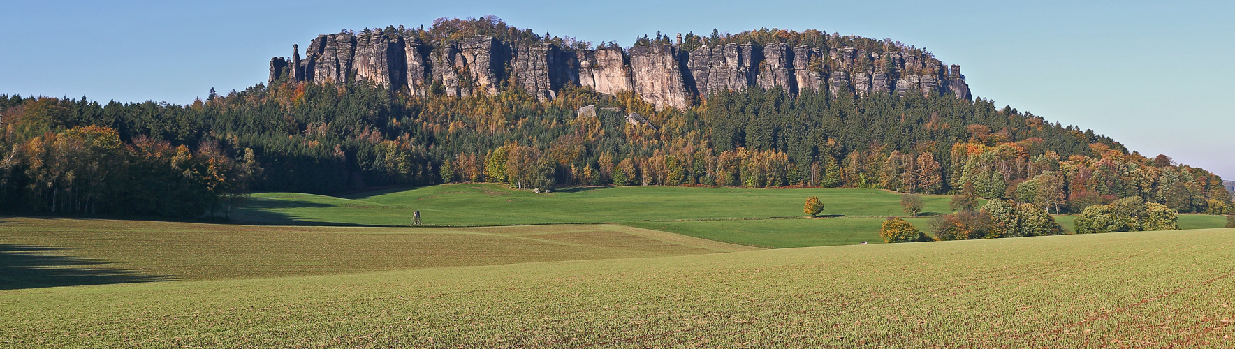 Dieses Herbstbild vom Pfaffenstein ist aktuell in einer Bearbeitung aus einem Bild entstanden...