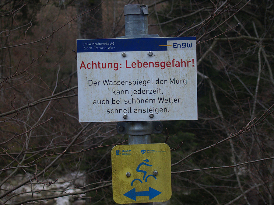 ...dieses Schild.....