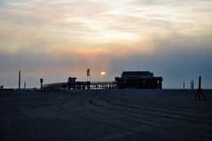 Diesige Nebel Wolken vom Meer