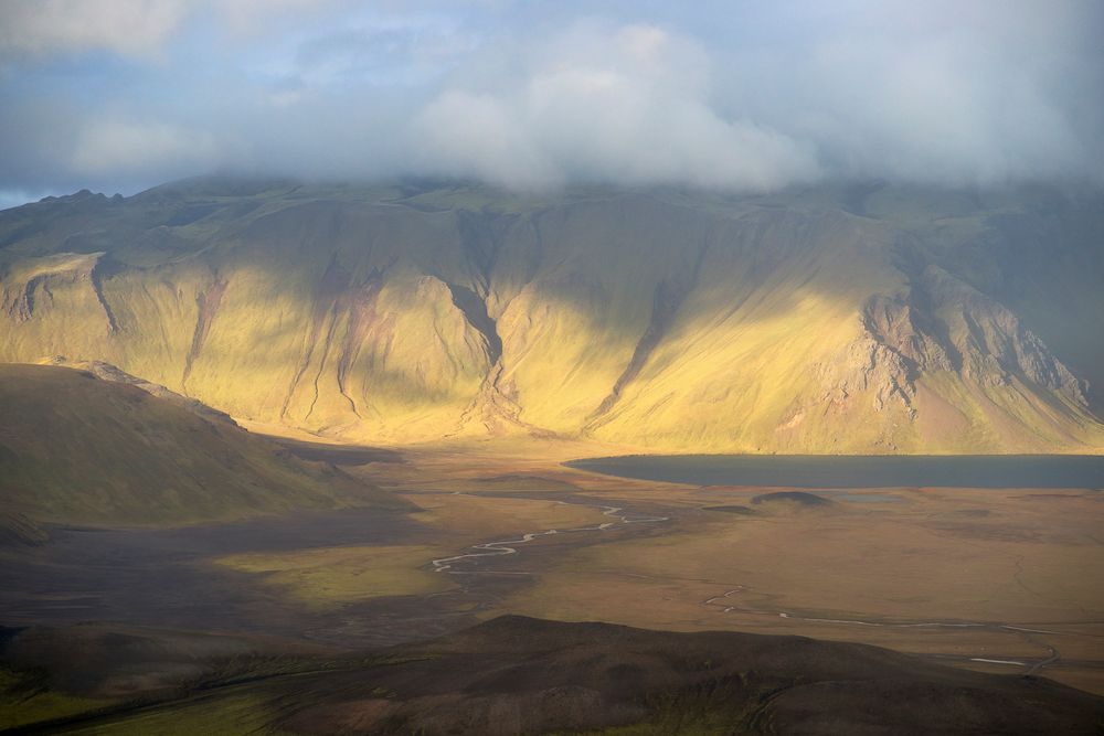 diesige Stimmung am Löðmundarvatn