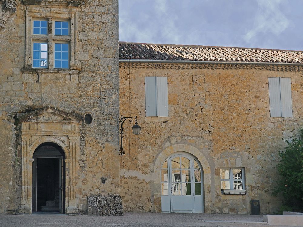 Différents styles architecturaux au Château de Mons  (XIIIème – XIXème)
