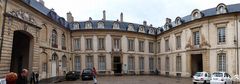 Dijon - Herzoglicher Palast - Innenhof - Panoramaaufnahme mit Kameraprogramm