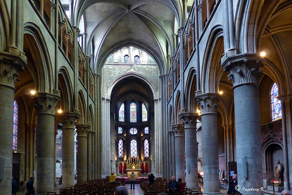 Dijon - Notre Dame - Kirchenschiff