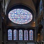 Dijon - Notre Dame - Seitenschiff mit Kirchenfenstern
