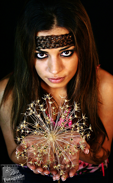 Dilek with Allium in her hands
