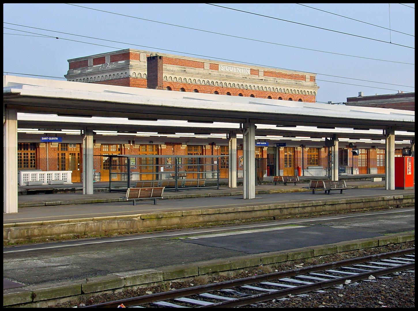 Dimanche matin à la gare