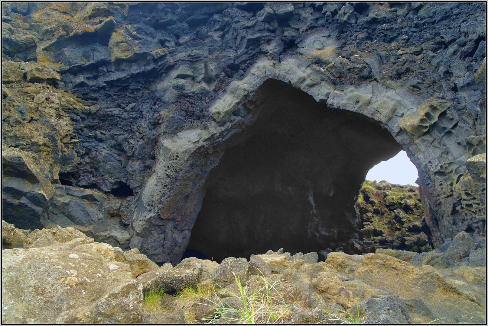 Dimmuborgir "kirkjan"