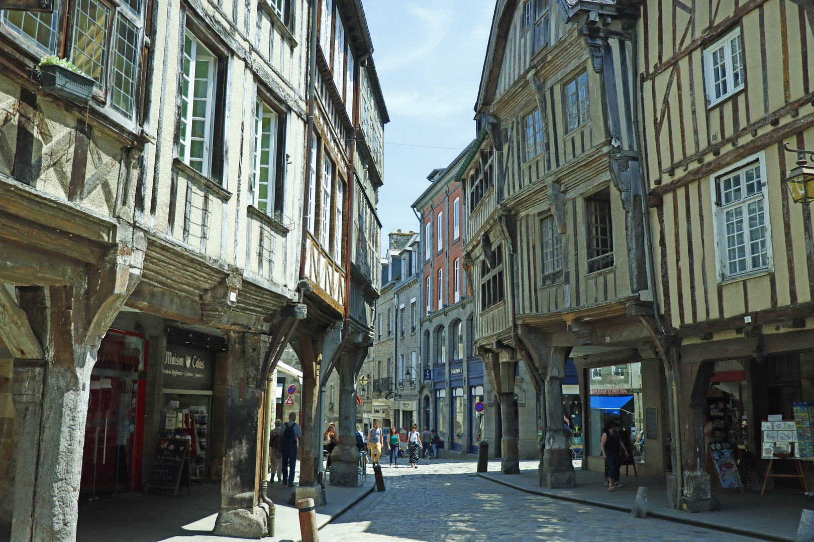 Dinan 1