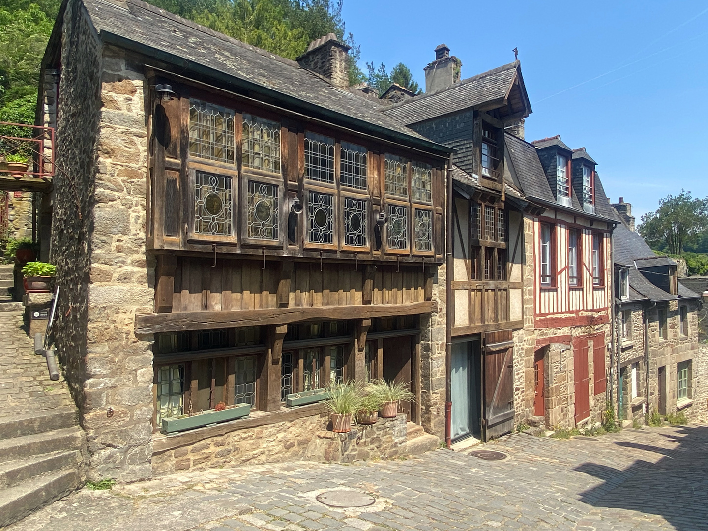 dinan 2