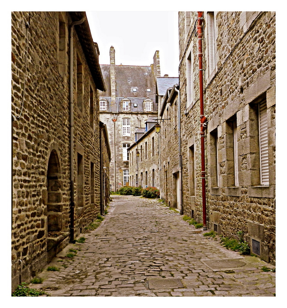 dinan