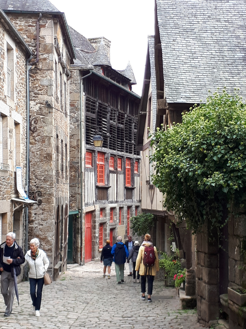 Dinan, rue du Jerzual !