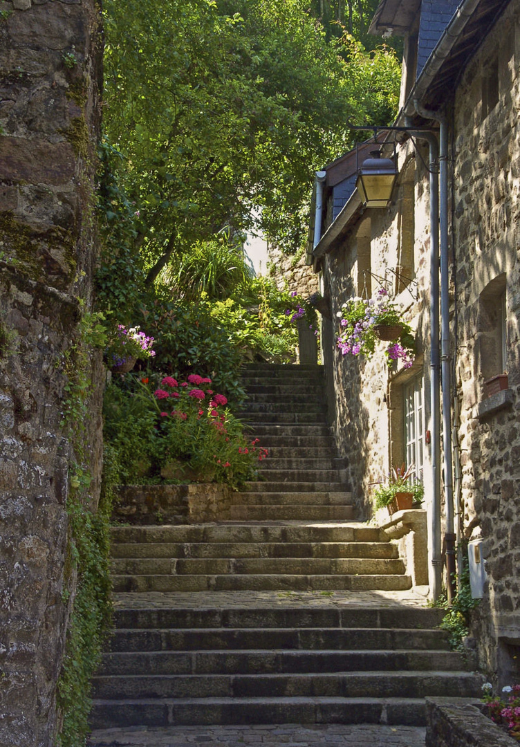 Dinan, stairs