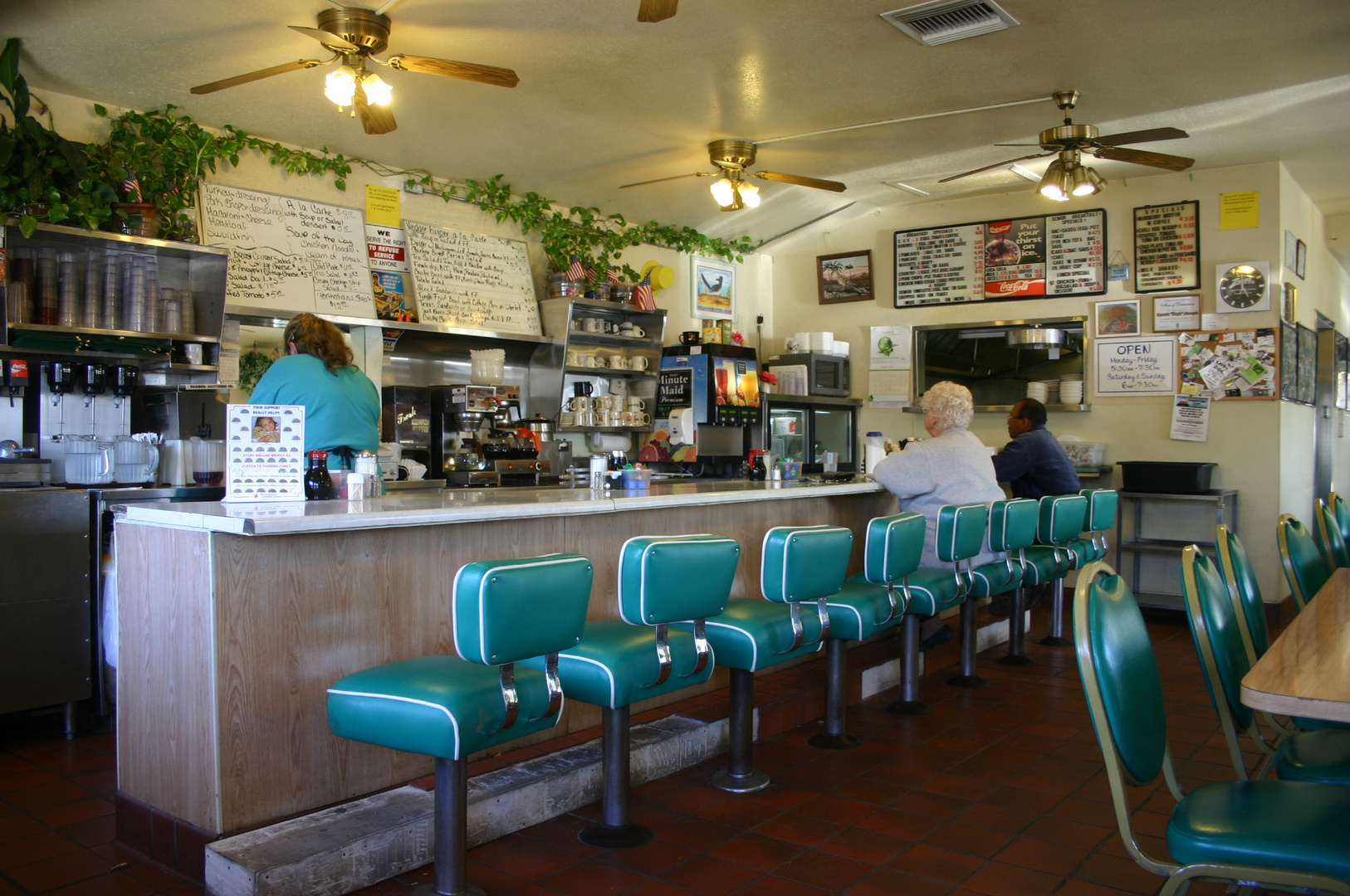 Diner, Yucca Valley