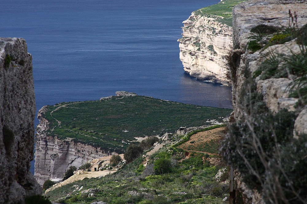 Dingli Cliffs