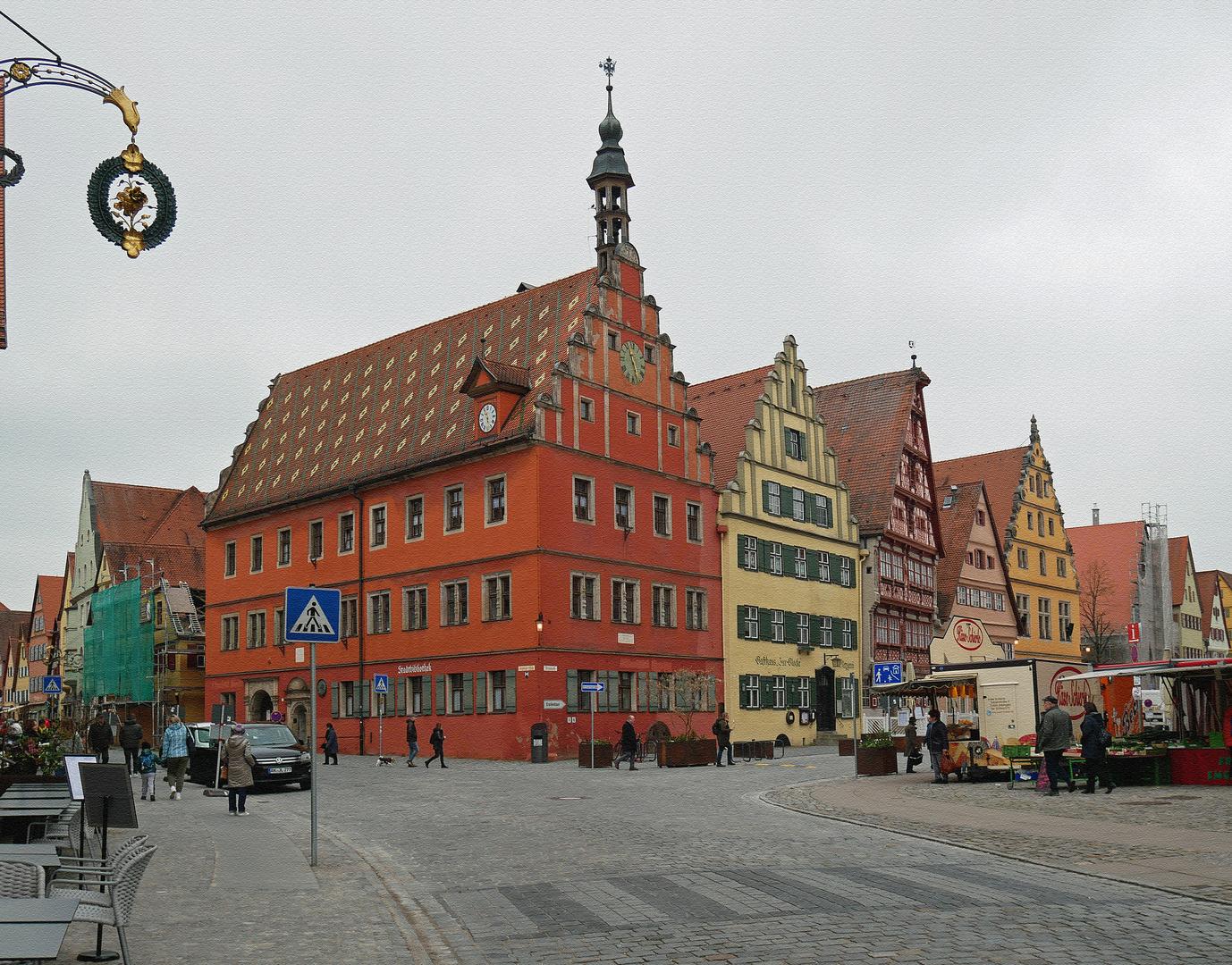 Dinkelsbühl am Weinmarkt