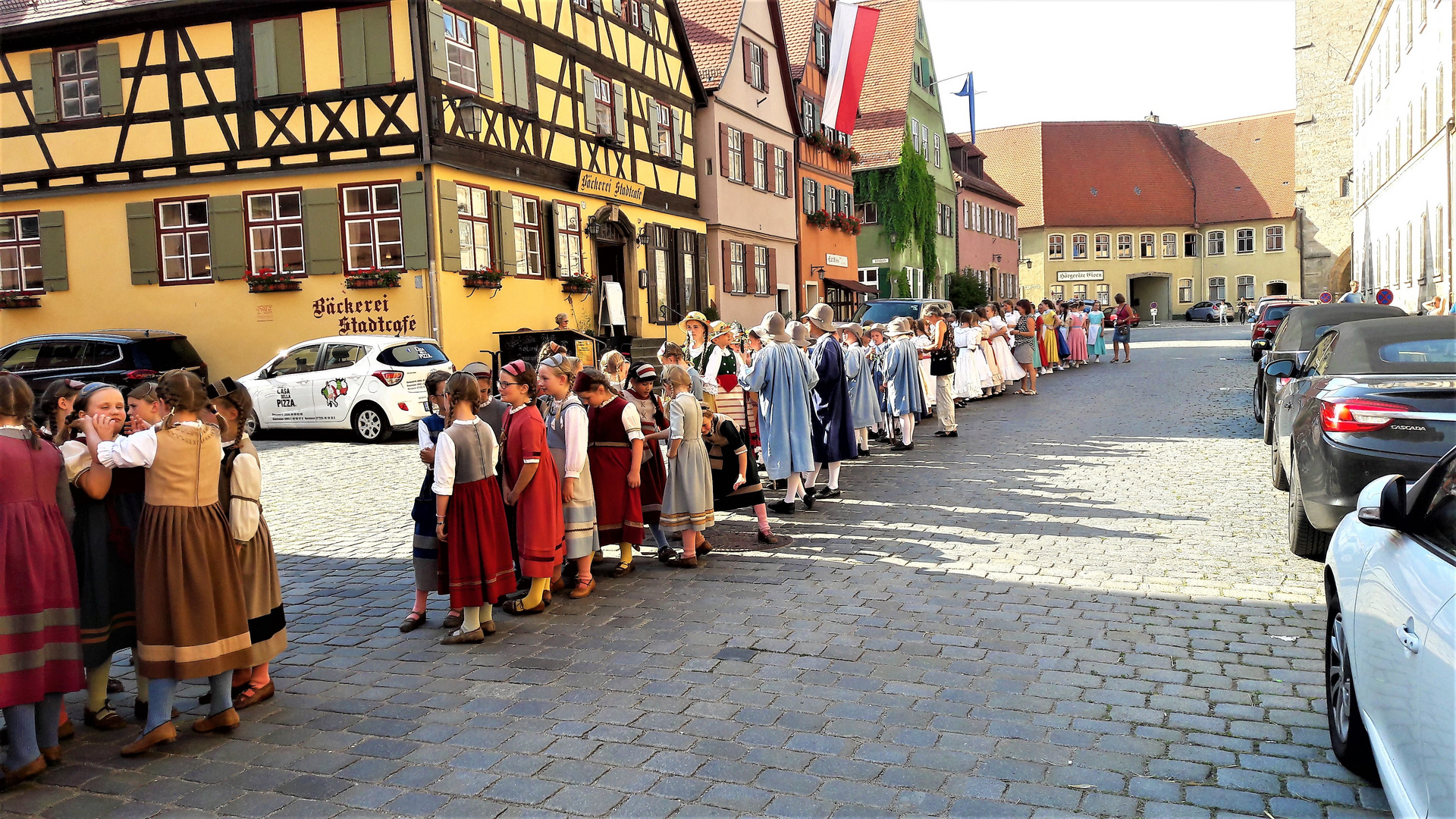 Dinkelsbühl Kinderzeche : Aufstellung zum Festzug