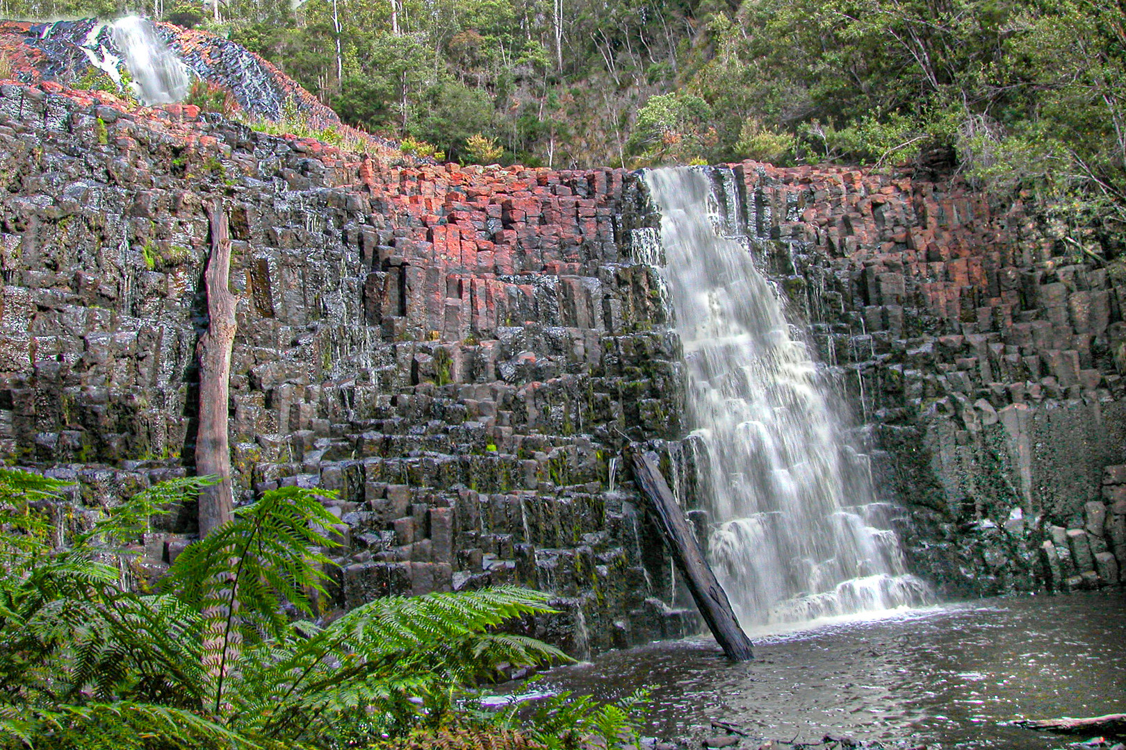 Dip Falls in Tasmania