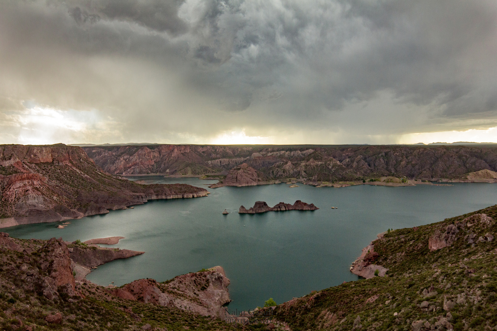 Dique Río Atuel Argentina 