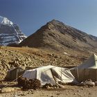 Dira Phuk, 4860m first over night camp