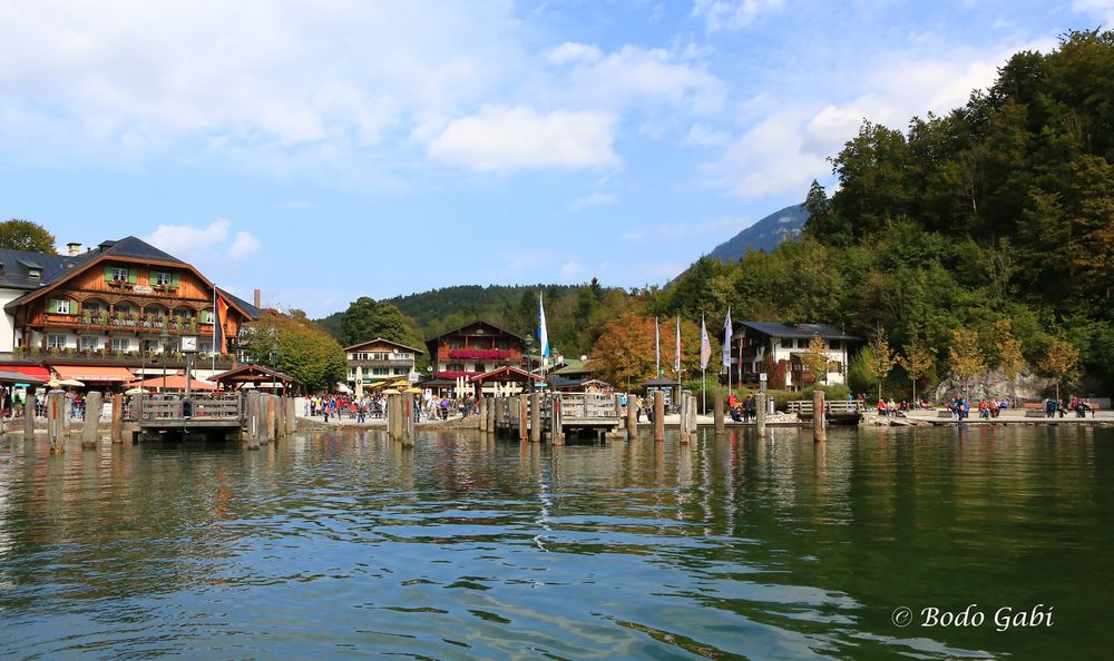 Direkt am See