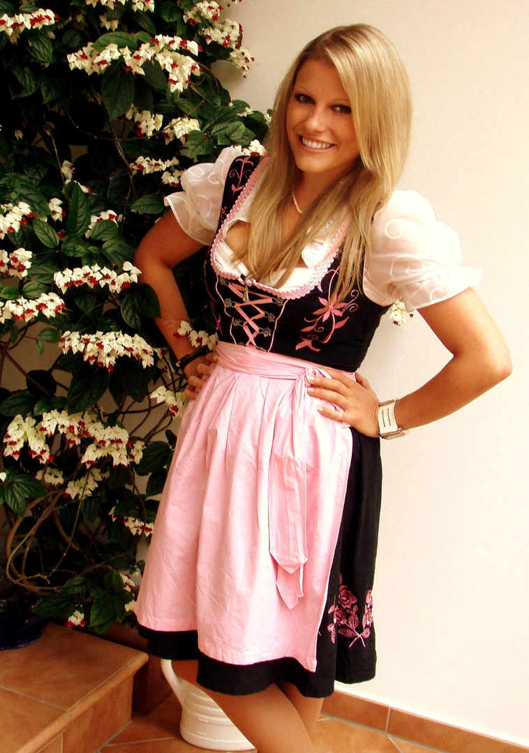 Dirndl im Dirndl