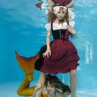 Dirndl meets mermaid