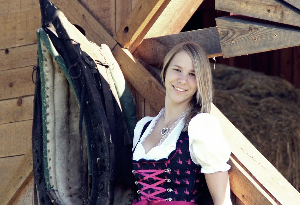 Dirndl-time