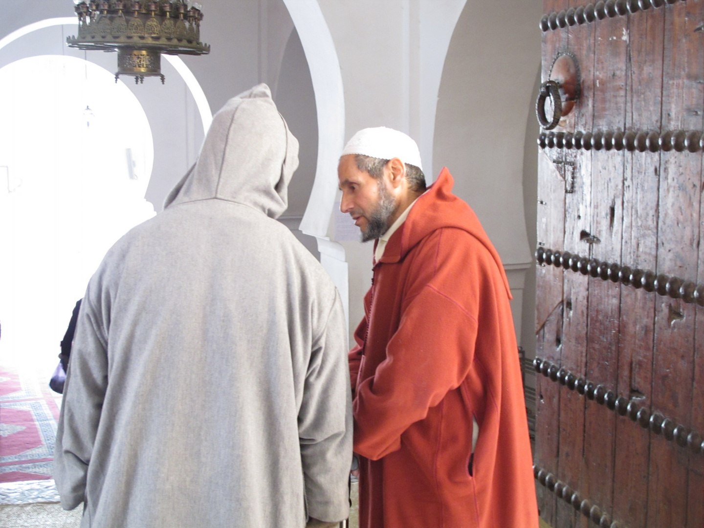 Diskussion in Fes, Marokko