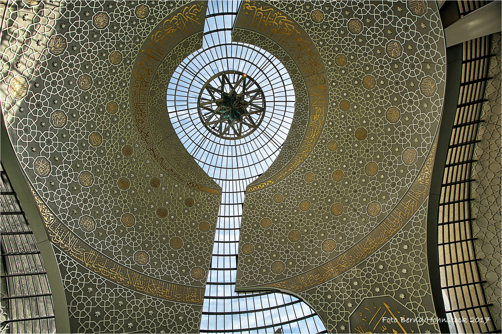 DITIB-Zentralmoschee Köln Foto & Bild | kirche, moschee ...