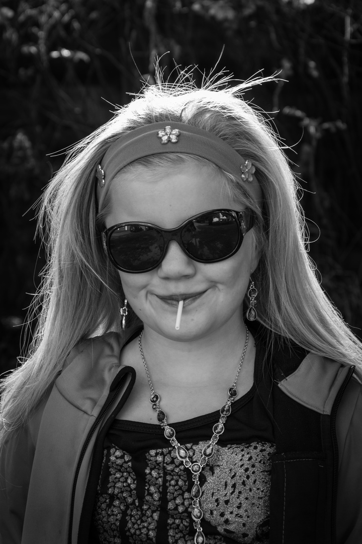 Diva mit Lollipop