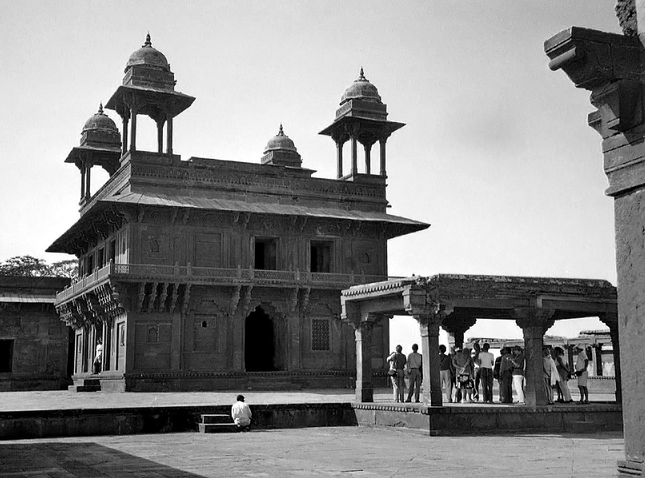 Diwan-i-Khas in Fathepur Sikri