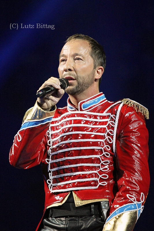 DJ BoBo