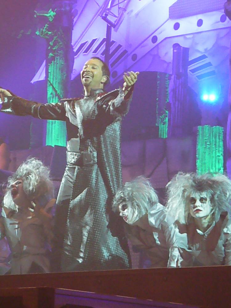 DJ BoBo - Vorpremiere der Vampires Alive Tour 2008 (II)