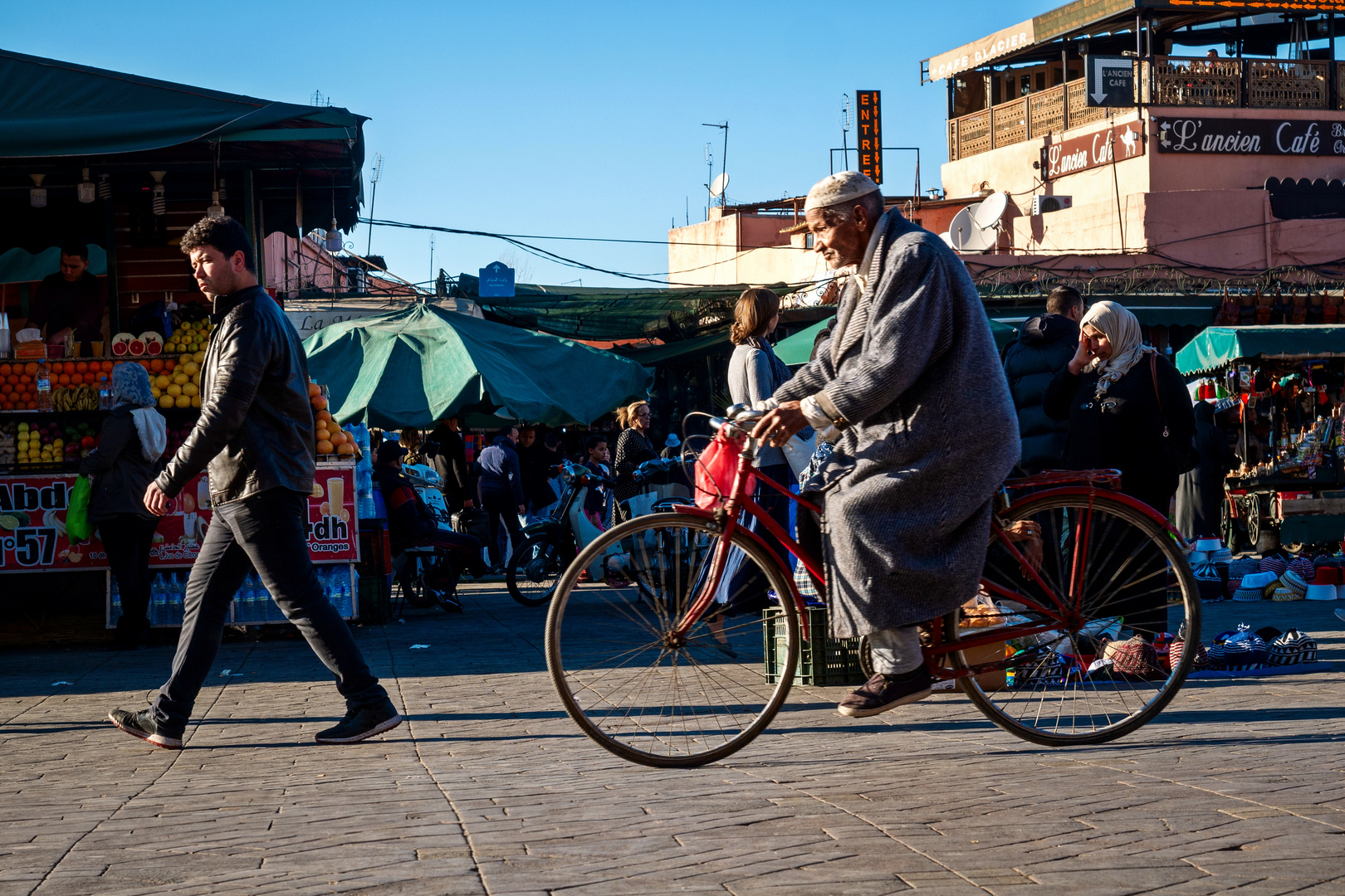 Djemaa el Fna, 7