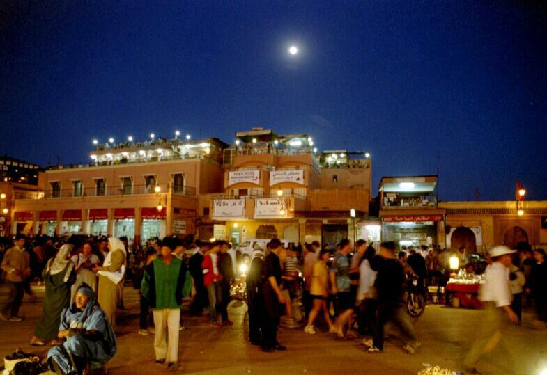 Djemaa el Fnaa Platz am Abend