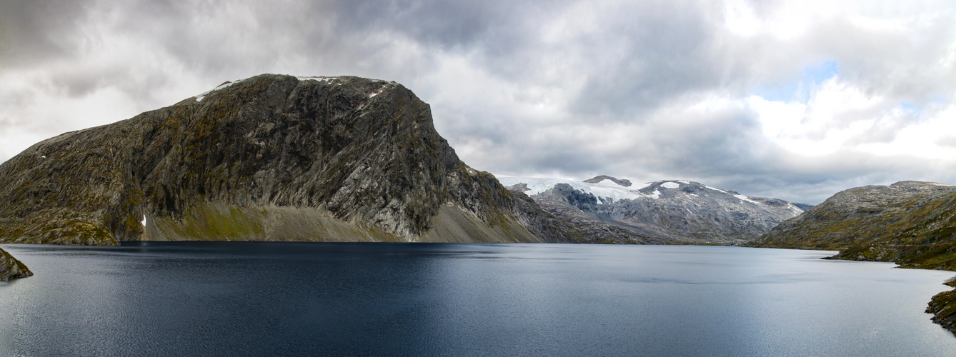 Djupvatnet Lake