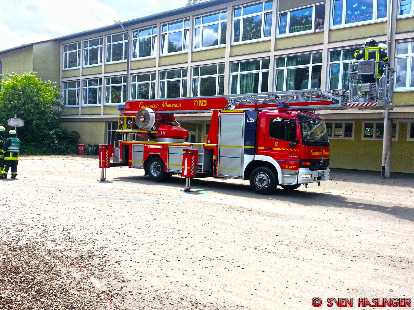 DLK 23/12 der Feuerwehr Marbach