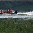 DLRG auf dem Schiedersee unterwegs