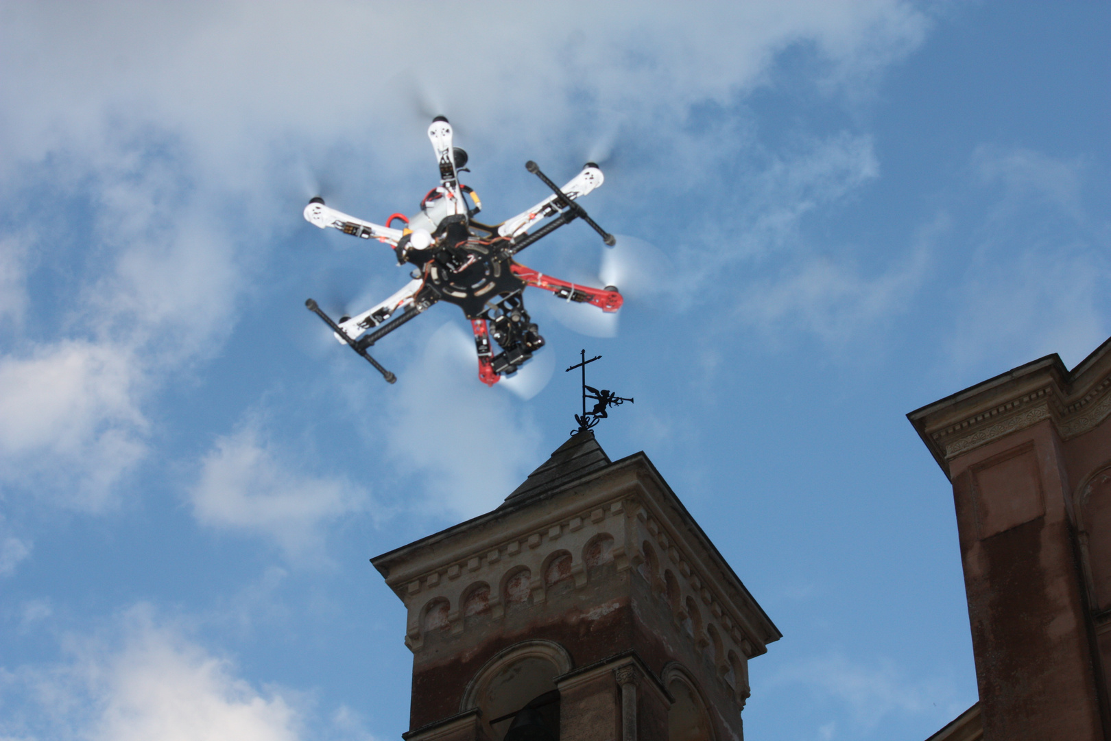 Do you drone for a wedding ? Yes I do ...