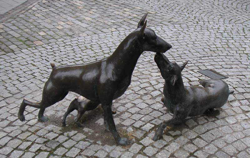 Dobermann Denkmal in Apolda