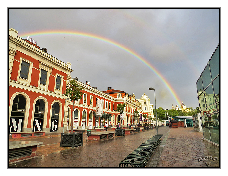 Doble arcoiris desde Príncipe Pio, Madrid